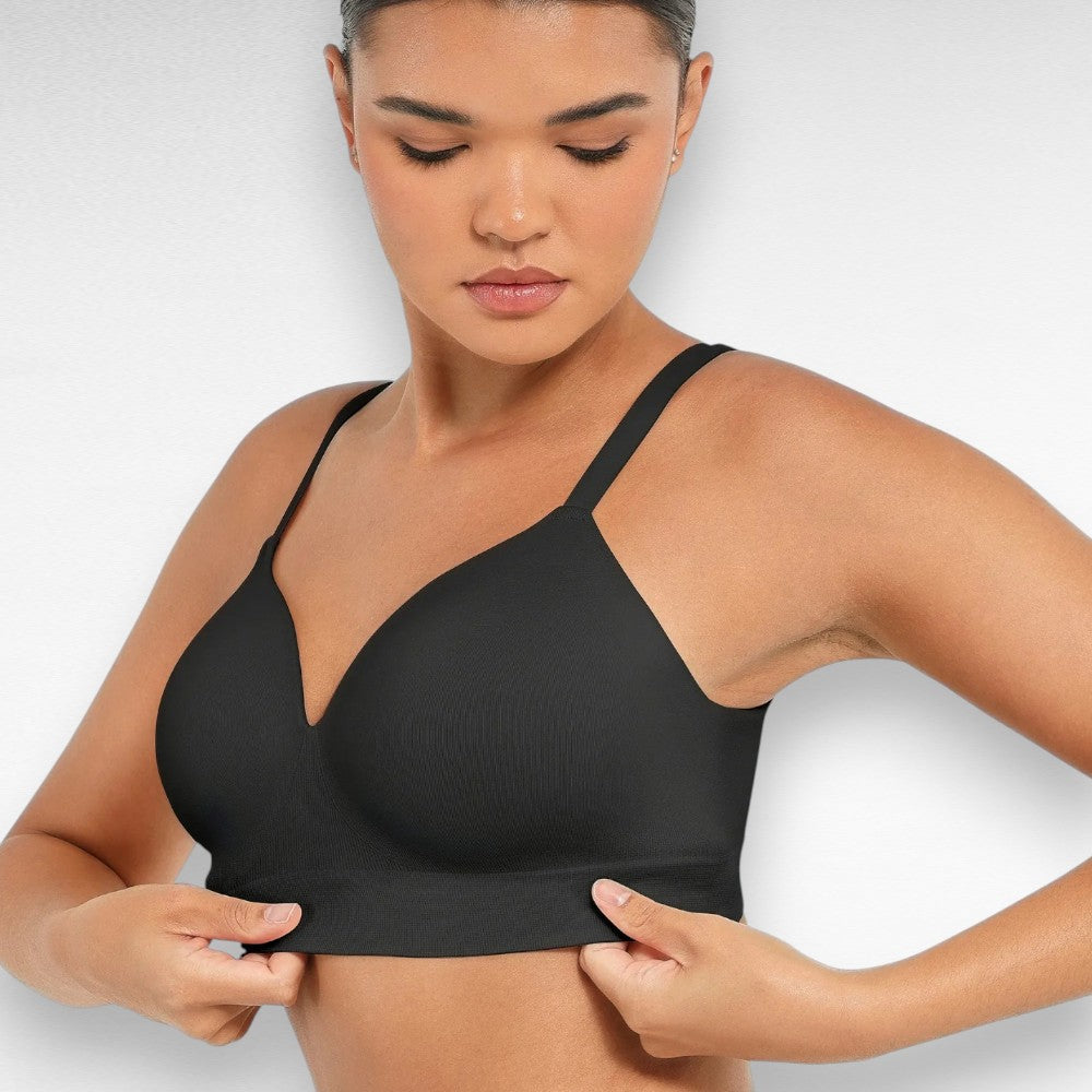 Sculpting Wireless Convertible Shaping Bra