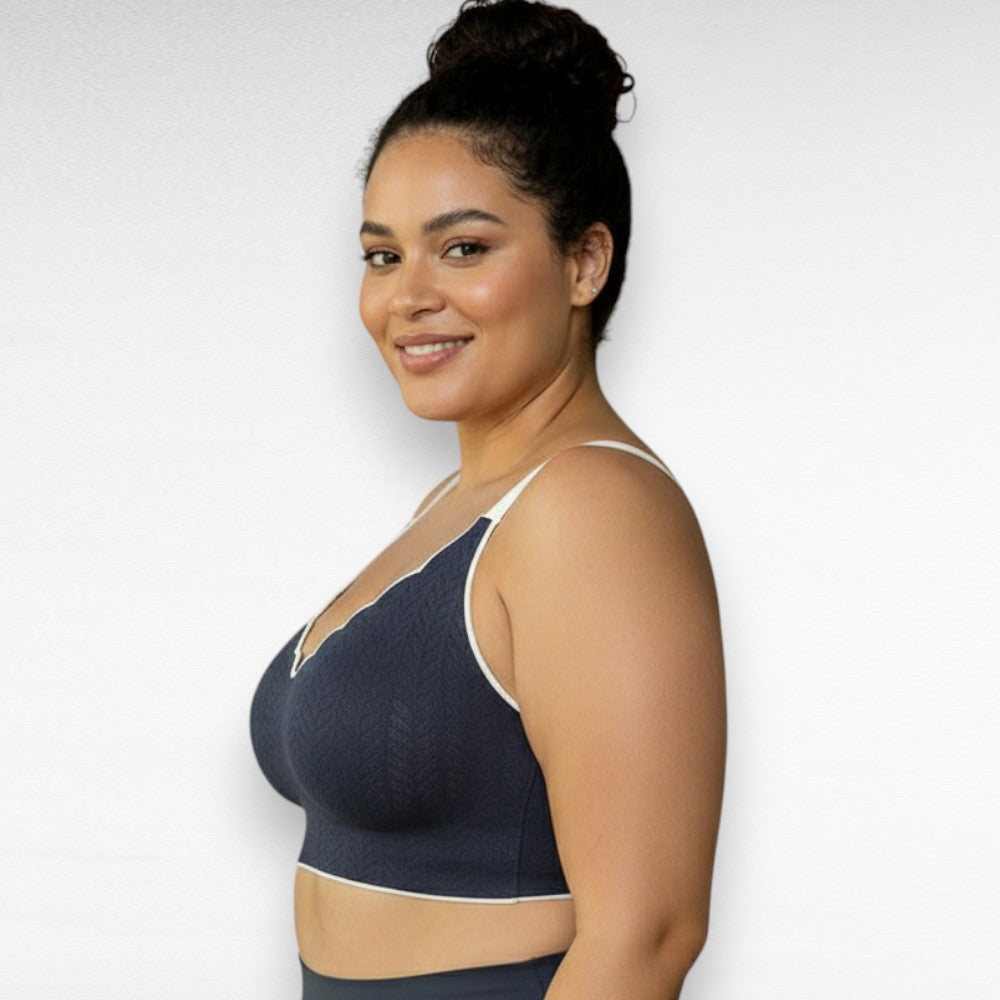 Sculpting Scalloped Embossed Lace Bra