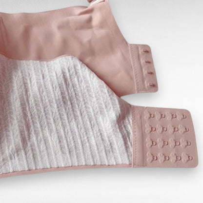 Sculpting Scalloped Embossed Lace Bra