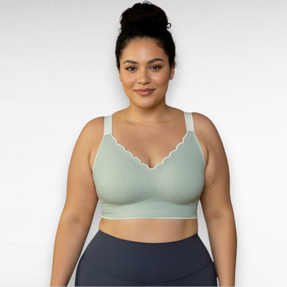 Sculpting Scalloped Embossed Lace Bra Green / M