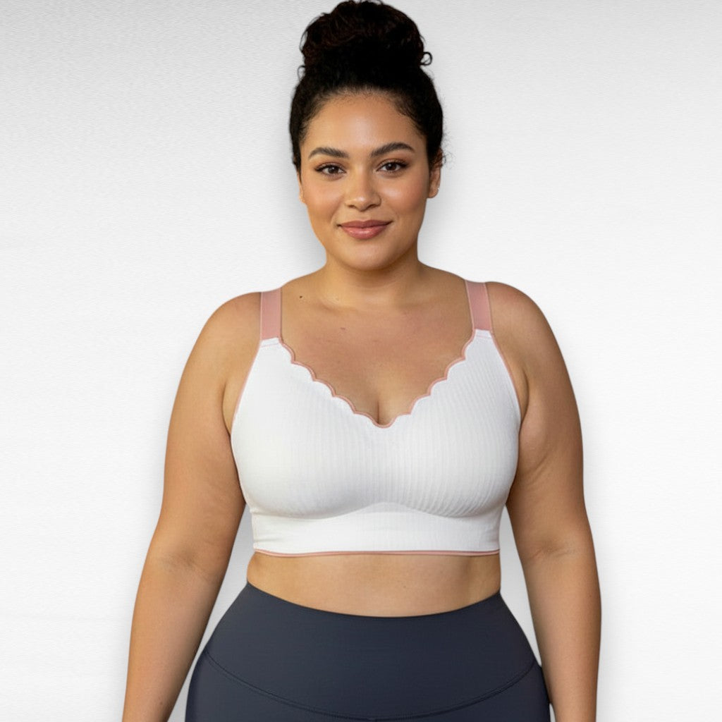 Sculpting Scalloped Embossed Lace Bra White / M