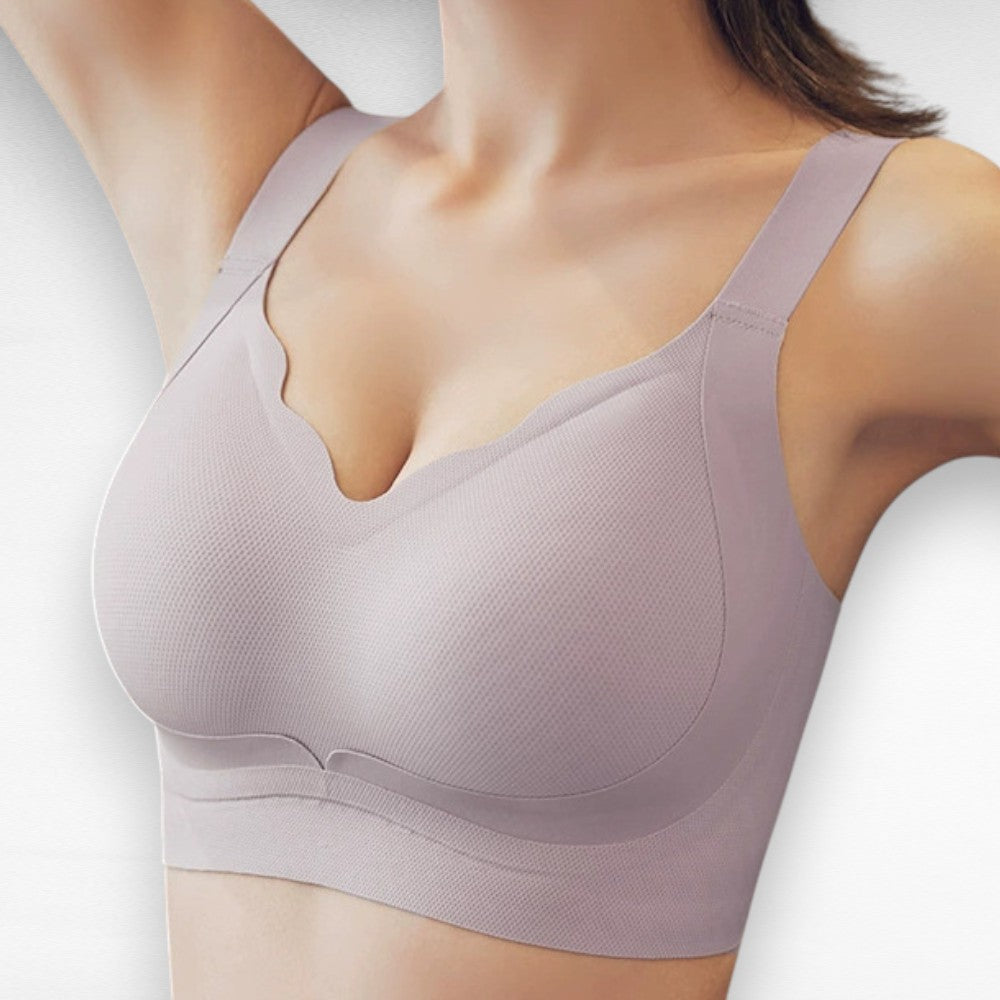 Sculpting Wireless Scalloped Breathable Support Bra