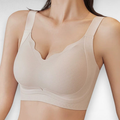 Sculpting Wireless Scalloped Breathable Support Bra